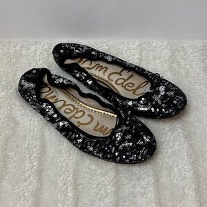 Sam Edelman “Felicia” girls sparkle ballet flats. Silver/black Sequins. Girls 6